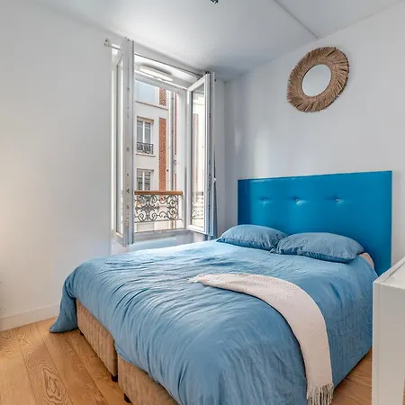 En Coeur De Apartment Puteaux