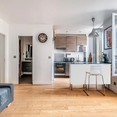 En Coeur De Apartment Puteaux